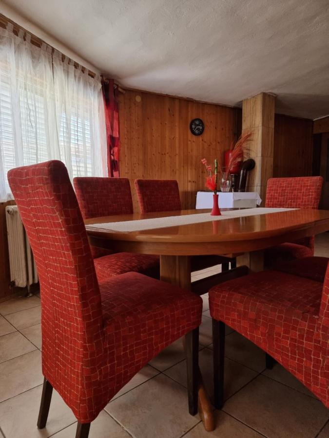 Guesthouse Dila Galovac  Exterior photo